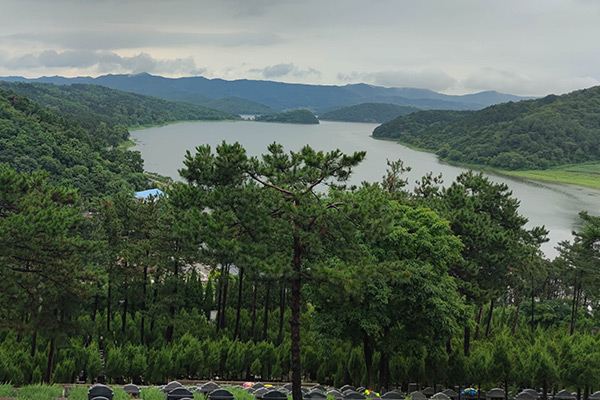 沈阳市十大墓园排名最新的大河贝墓园
