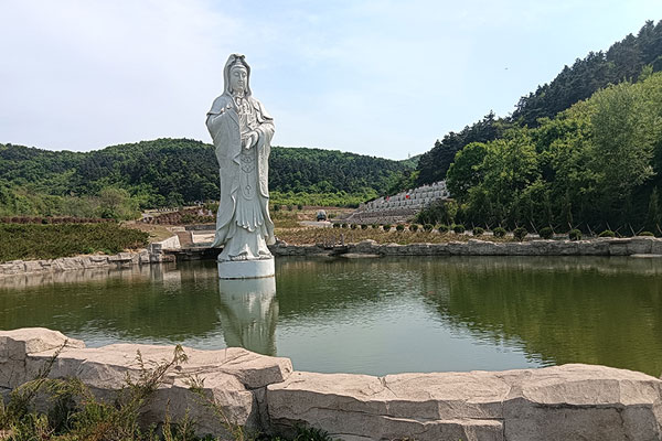 沈阳玉灵山墓园